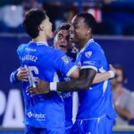 Cruz Azul logra remontada en San Luis