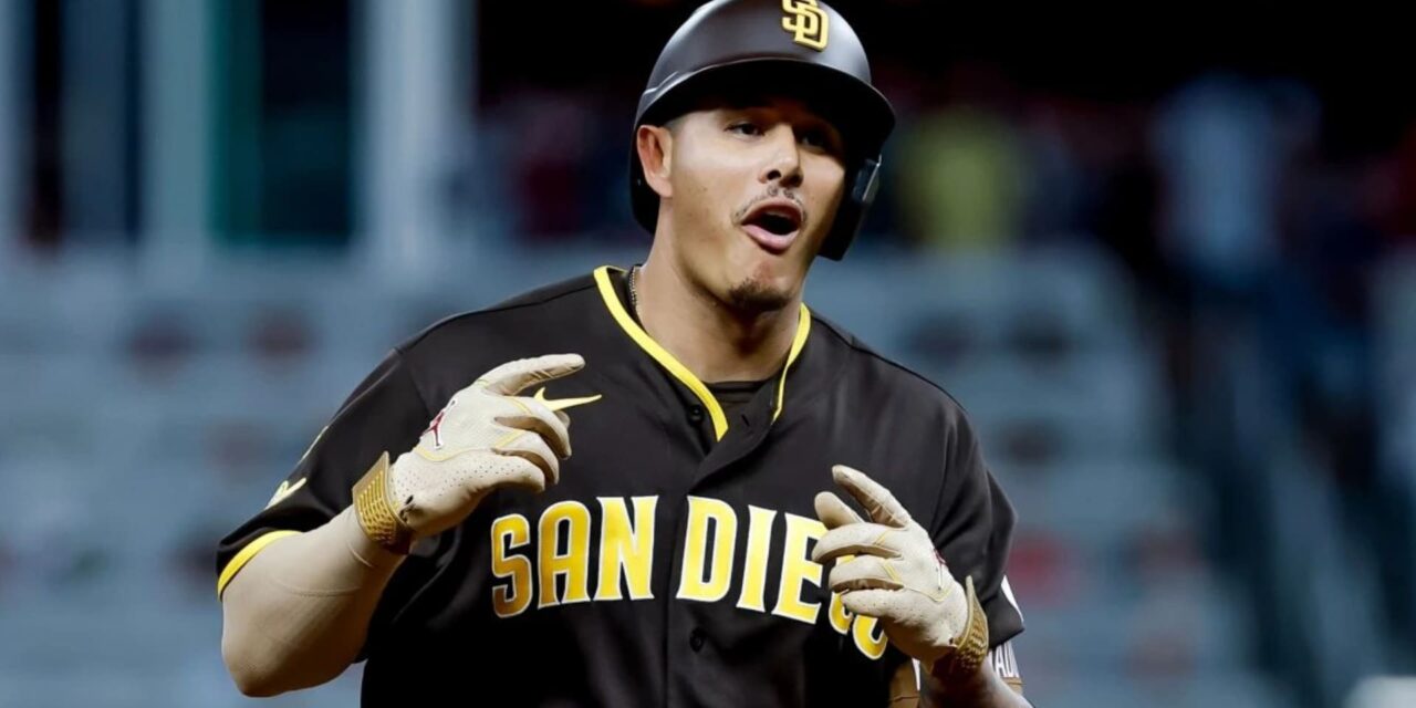 Machado conecta dos jonrones, Tatis batea el jonrón más largo de la temporada para guiar a los Padres a una victoria de 8-3 sobre los Bravos.