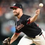 Jonrón de Chisholm impulsa 3 carreras en la 9na y Yankees vencen 5-3 a Washington