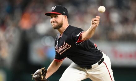Jonrón de Chisholm impulsa 3 carreras en la 9na y Yankees vencen 5-3 a Washington
