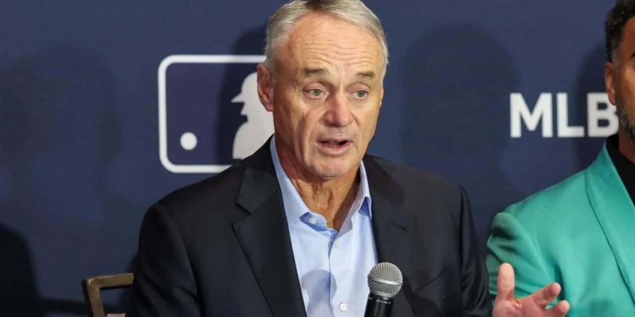 MLB y el sindicato inician conversaciones para llevar jugadores a Los Ángeles 2028