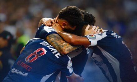 Rayados se impone a Santos Laguna
