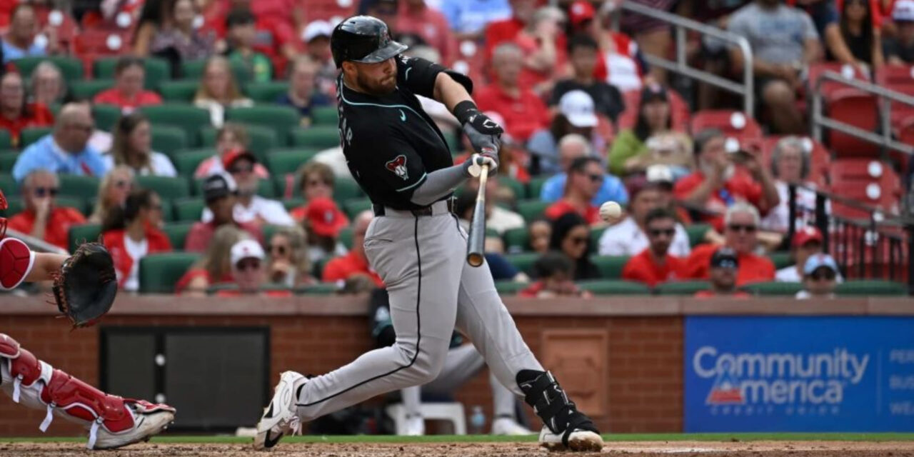 Locklear y Pfaadt ayudan a Diamondbacks a vencer a Cardenales por 10-6