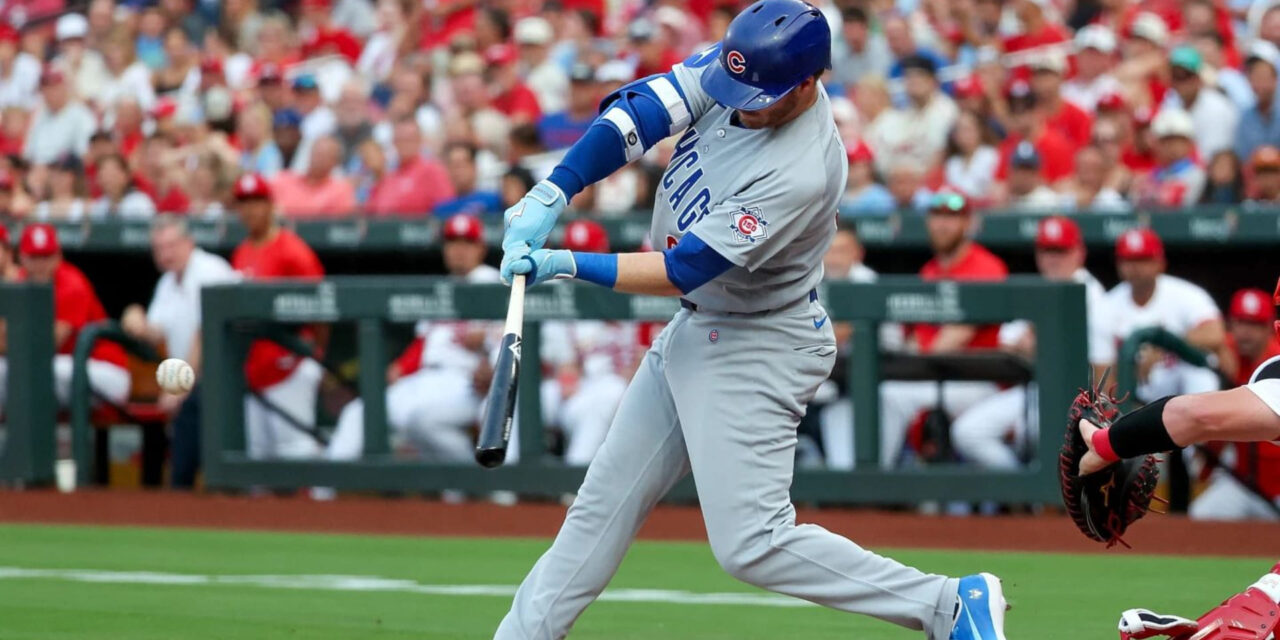 Cubs se adelantaron con una ventaja de 7 carreras hacia una victoria de 10-2 sobre los Cardinals.