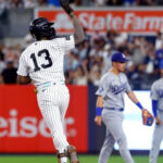 Jazz Chisholm Jr. pega jonrón de desempate en la 8va y Yankees vencen 2-1 a Dodgers