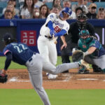 Rushing y Hernández conectaron jonrones y los Dodgers vencieron a los Mariners 6-2.