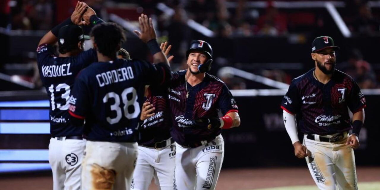 Toros se lleva la doble cartelera sobre Durango