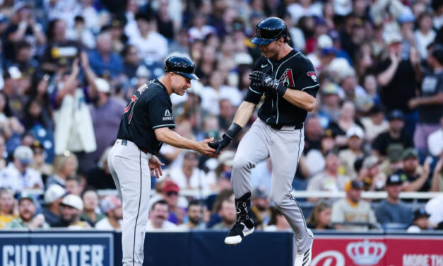 Kepler conecta jonrón e impulsa 4 carreras para liderar a los Diamondbacks a una victoria de 8-0 sobre los Padres.