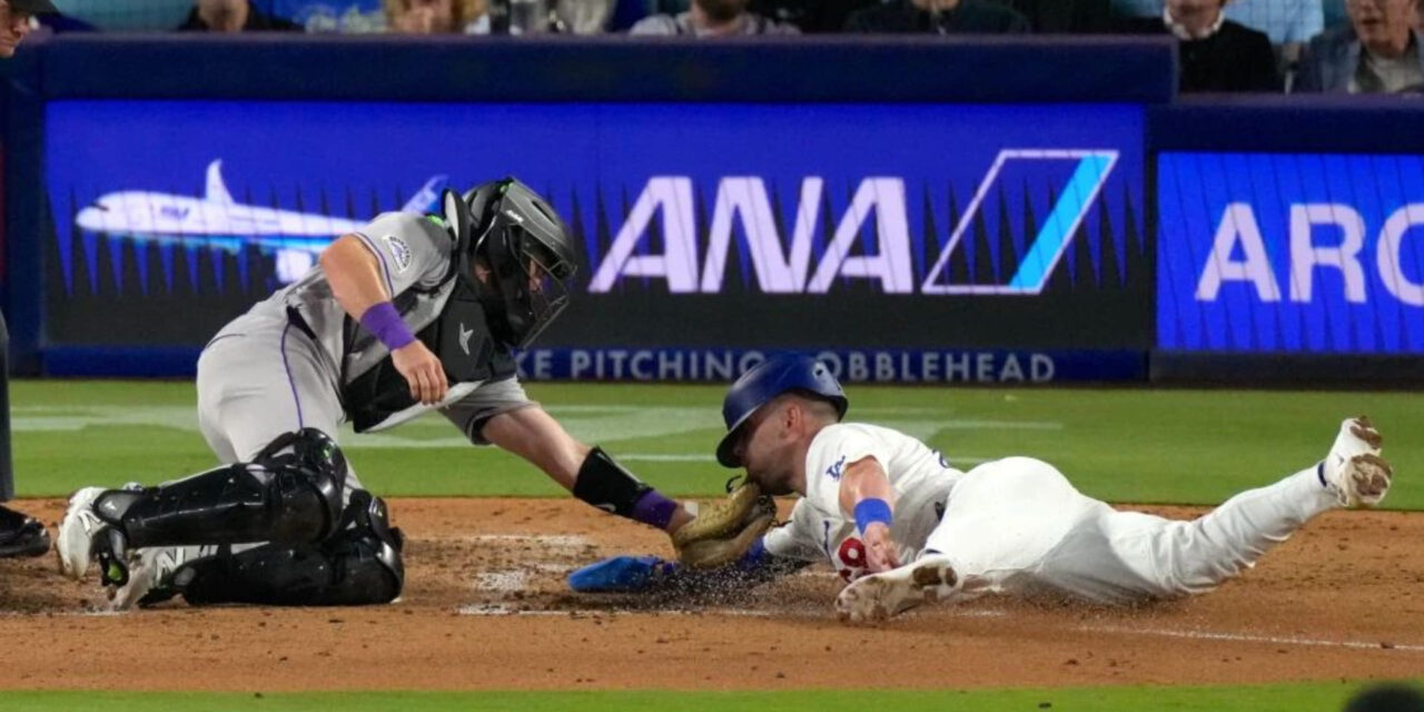 Rockies remontan ante Dodgers 4-3 tras 2 errores en la octava