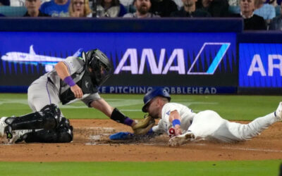 Rockies remontan ante Dodgers 4-3 tras 2 errores en la octava