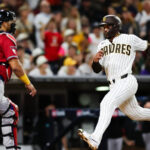 Campusano y Andújar ayudan a King y los Padres vencen a los Diamondbacks 10-4.