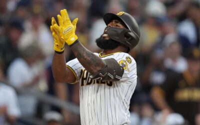 El grand slam de Luke Rengifo ante su exequipo ayuda a los Padres a vencer 11-2 a los Brewers.