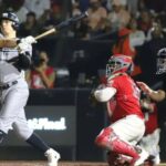 Sultanes venció por blanqueada a los Toros de Tijuana en el juego 2