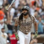 Fernando Tatis Jr. y el recién llegado Austin Hays impulsan a Padres a vencer 7-2 a Astros