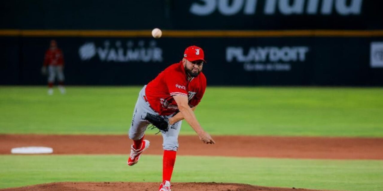 Toros se pone a una victoria de serie de zona