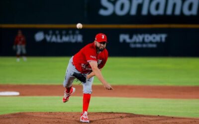 Toros se pone a una victoria de serie de zona