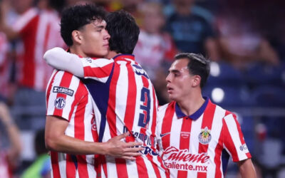 Chivas viene de atrás y derrota al Sounders