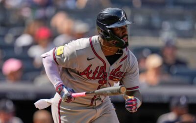 Michael Harris II conecta un sencillo que rompe el empate en la décima entrada y los Braves superan a los Yankees por 2-1.
