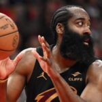 James Harden acuerda un contrato de tres años y 97 millones de dólares para permanecer con los Cavaliers.