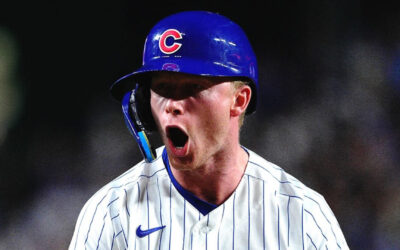 El triple de Pete Crow-Armstrong le da la ventaja a los Cubs y los lleva a una victoria de 5-2 sobre los Yankees.