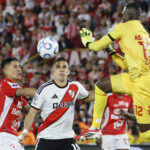 River Plate se lleva un empate de Bogotá ante un Santa Fe errante