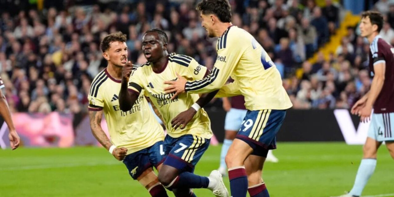 Arsenal vence a Aston Villa para mantener su inicio ganador