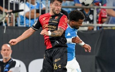 Atlas cae ante Charlotte 