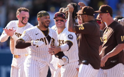 Los Padres ganan 4-3 en 11 entradas y barren la serie ante los Brewers