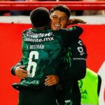 León vence a Necaxa 