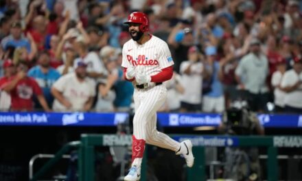 Derek Hill impulsa a los Filis con grand slam de ventaja en la 7ma en triunfo 6-3 ante Nacionales