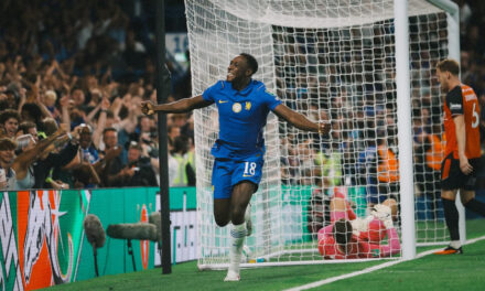 Chelsea gana en Copa de la Liga; Fulham avanza también