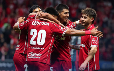 Toluca se impone a Necaxa