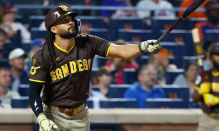 Fernando Tatis Jr. conecta dos jonrones en la victoria de los Padres por sobre los Mets.