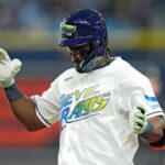 Los jonrones de Díaz y Mullins impulsan a los Rays a una victoria de 9-4 sobre los Padres