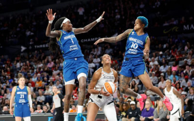 Miles y Collier impulsan a las Lynx, líderes de la WNBA, a una victoria de 92-87 sobre las Aces.