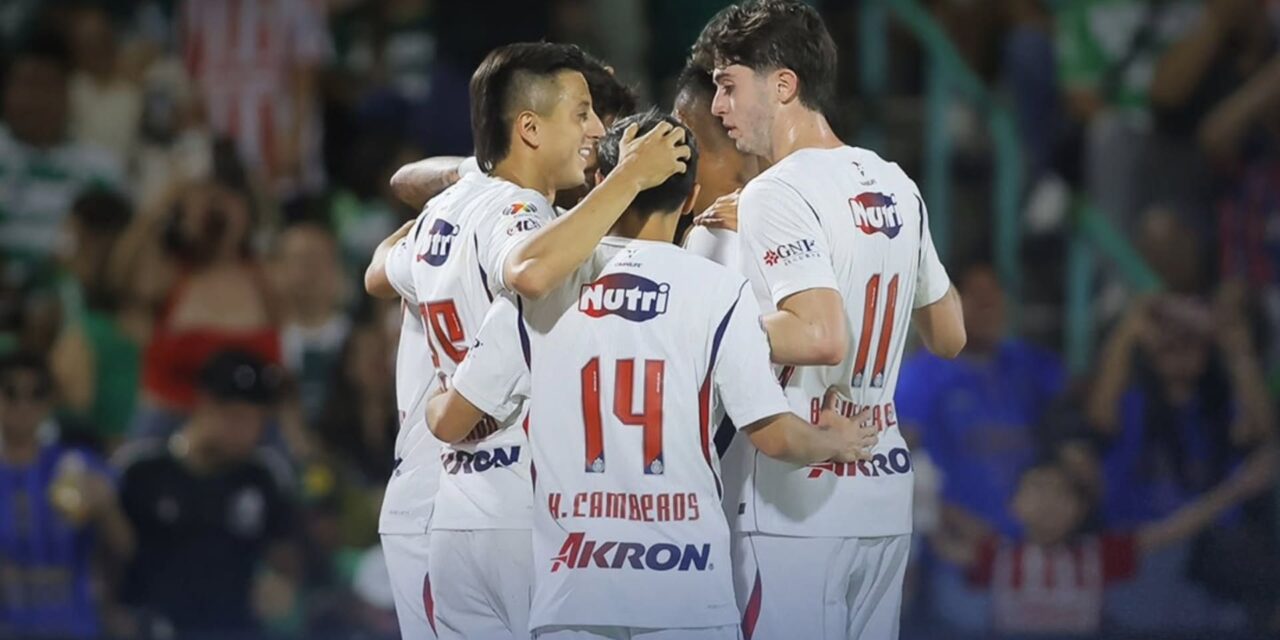 Chivas consigue triunfo de visita ante Santos
