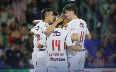 Chivas consigue triunfo de visita ante Santos