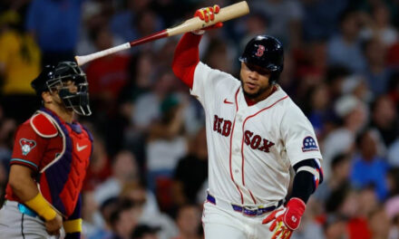 Red Sox aplastan 11-1 a Diamondbacks