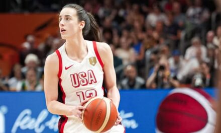 Estados Unidos aplasta a Hungría por 108-56 y alcanza las semifinales de la Copa del Mundo FIBA.