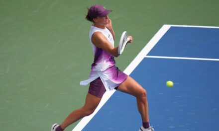 Osaka y Swiatek avanzan a la segunda ronda, mientras que Auger-Aliassime naufraga en el US Open