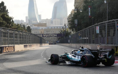 Russell logra la pole del GP de Azerbaiyán. El líder Antonelli se estrella contra el muro