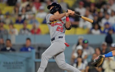 Thomas Saggese pega 2 jonrones y Cardenales totalizan 5 para derrotar 13-8 a Dodgers