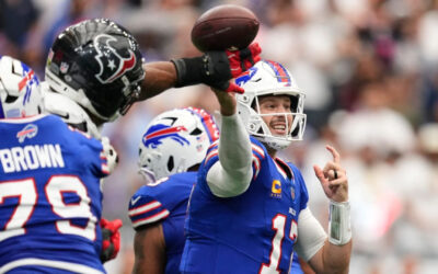 Josh Allen conecta con Joshua Palmer para un touchdown y los Bills vencen a los Texans 36-31