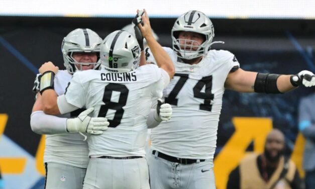 Kirk Cousins y Cody White impulsan a los Raiders en un 26-14 sobre los Chargers
