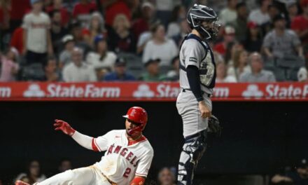 Angelinos cortan racha de 7 derrotas al vencer 10-1 a Yankees con Grissom y Ureña