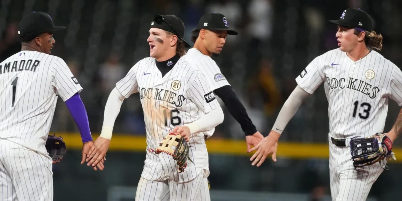 Cole Carrigg batea de 5-4 y los Rockies derrotan a los Padres 9-3 para poner fin a una racha de ocho derrotas.