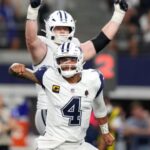 Dak Prescott lanza 4 pases de TD y Cowboys vencen a Commanders; Daniels se lesiona el codo