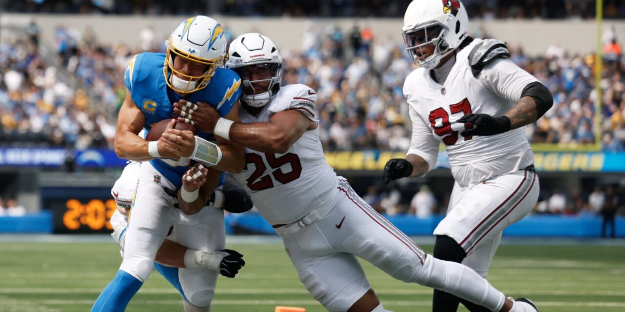 Cardinals vencen 26-14 a Chargers y Mike LaFleur gana en su debut como entrenador en jefe