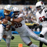 Cardinals vencen 26-14 a Chargers y Mike LaFleur gana en su debut como entrenador en jefe