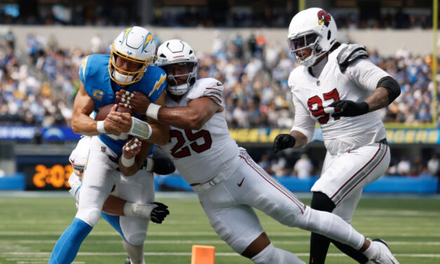 Cardinals vencen 26-14 a Chargers y Mike LaFleur gana en su debut como entrenador en jefe